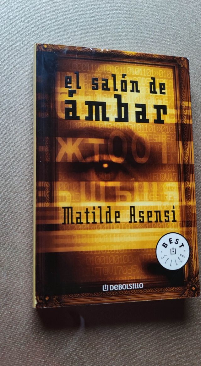 El salón de ámbar, Matilde Asensi