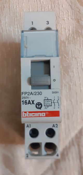 RELÈ Interruttore passo passo