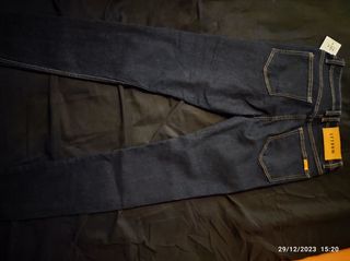 Pantalón vaquero sin usar talla 36