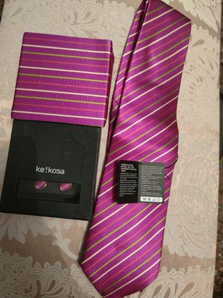 Juego de corbata y gemelos 