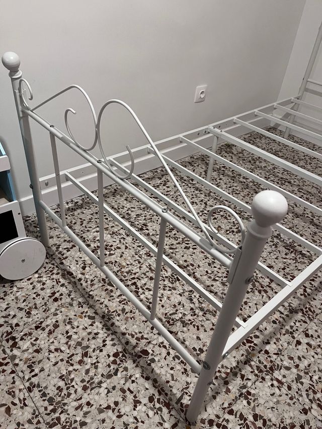 Cama Individual de Metal para niños y Adultos