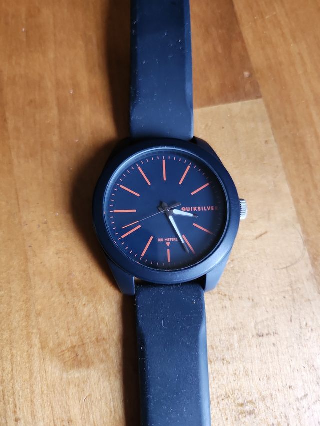 Reloj quicksilver quartz