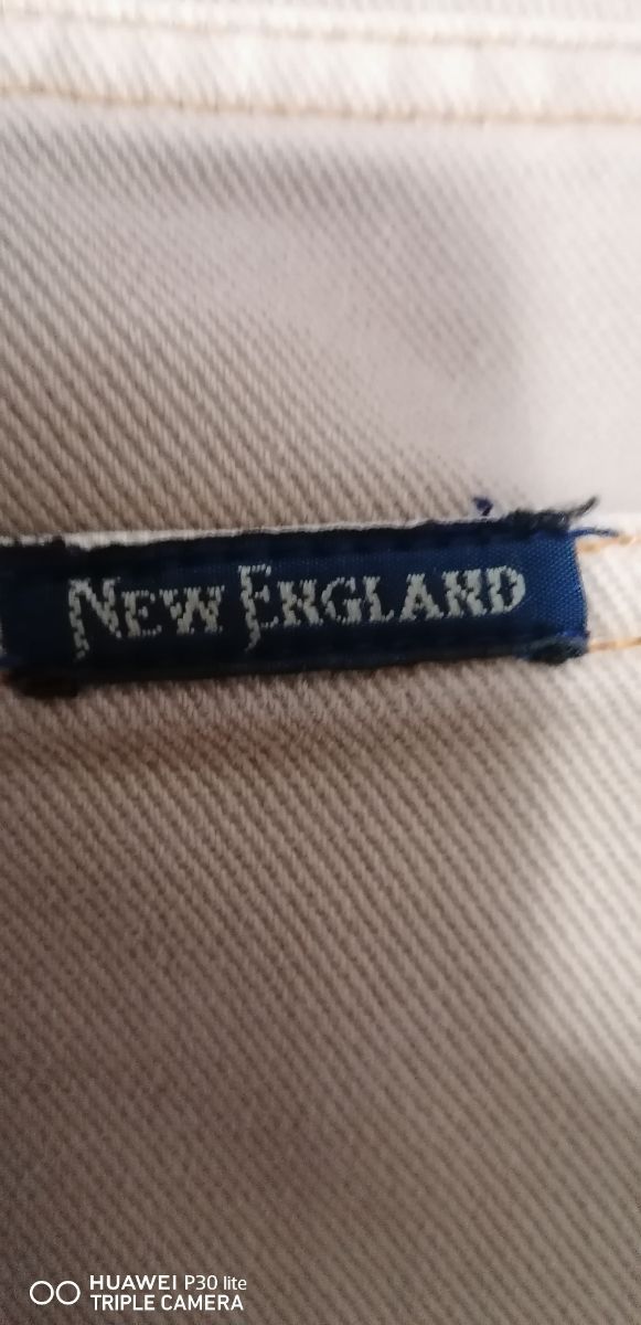 Pantalone New England