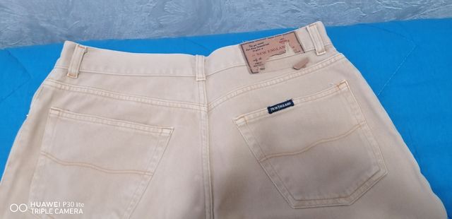 Pantalone New England