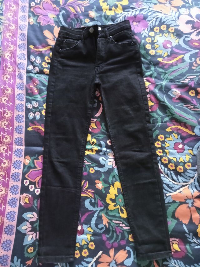 Pantalón negro