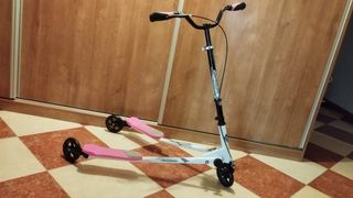 Patinete doble de 3 ruedas 
