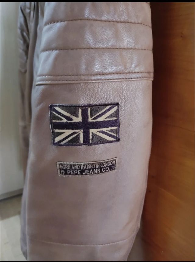 Cazadora marron cuero pepe jeans talla M