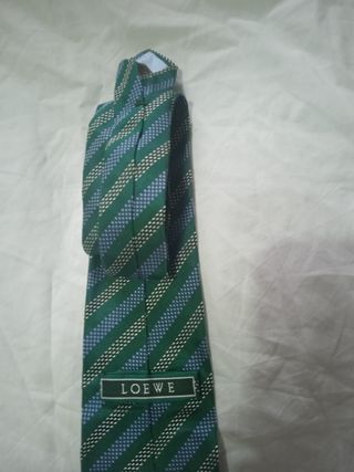Corbata loewe italiana original 100% Seda 