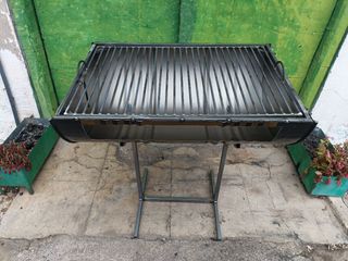 Barbacoa reforzada en stock
