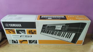 Teclado digital YAMAHA PSR-F51