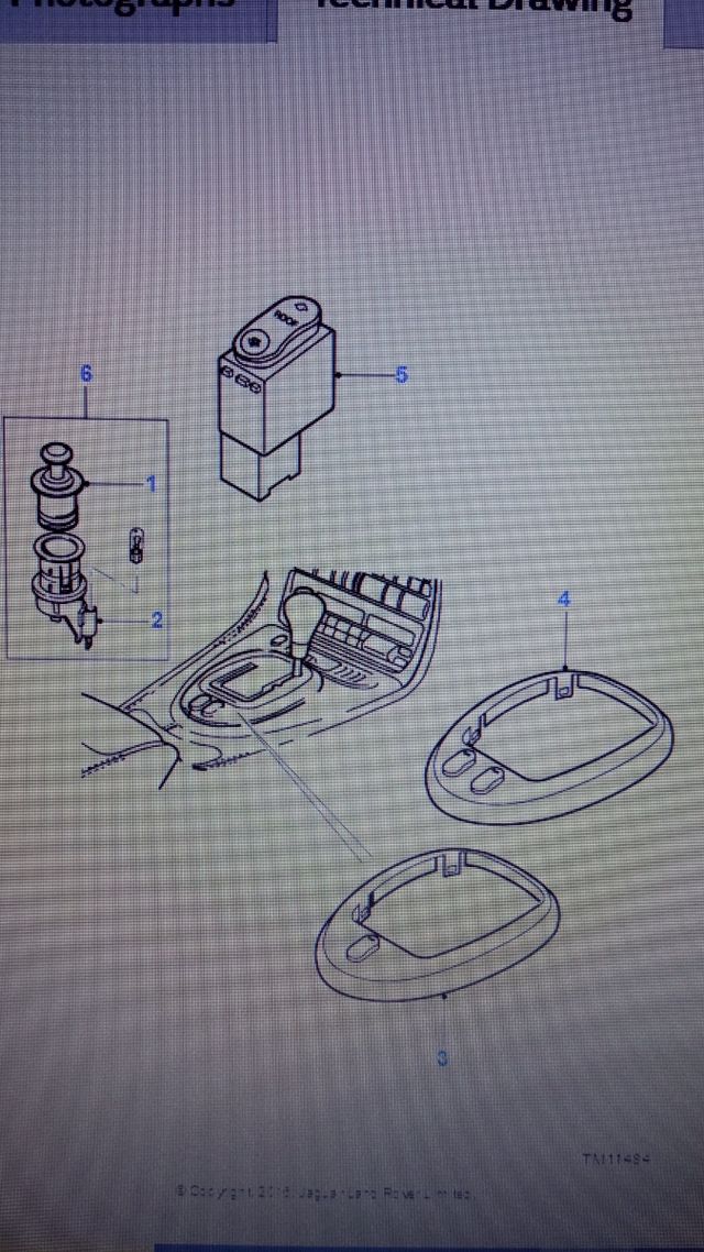 Tapa/consola Jaguar XKR XK8 con interru.