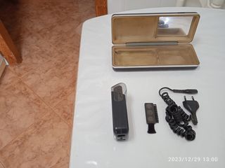MAQUINA DE AFEITAR PHILIPS ANTIGUA