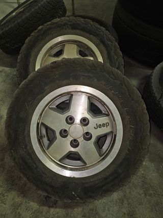 Llantas y neumaticos jeep xj 