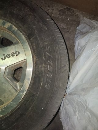 Llantas y neumaticos jeep xj 