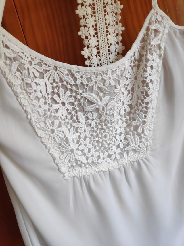 Camisa blanca bordado