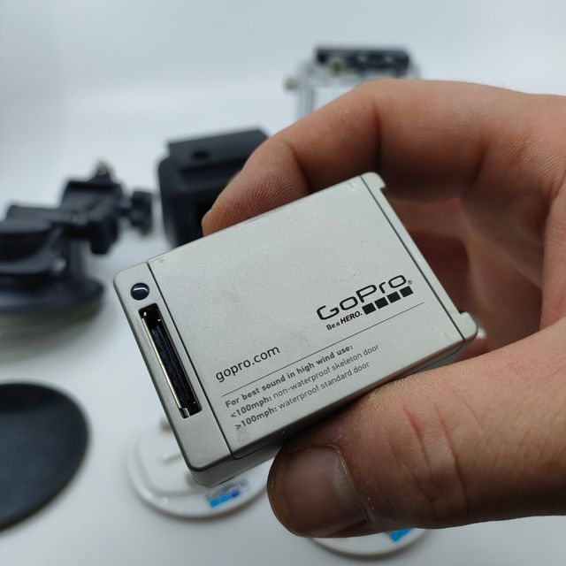 GoPro Hero 2 + LCD + caja estanca