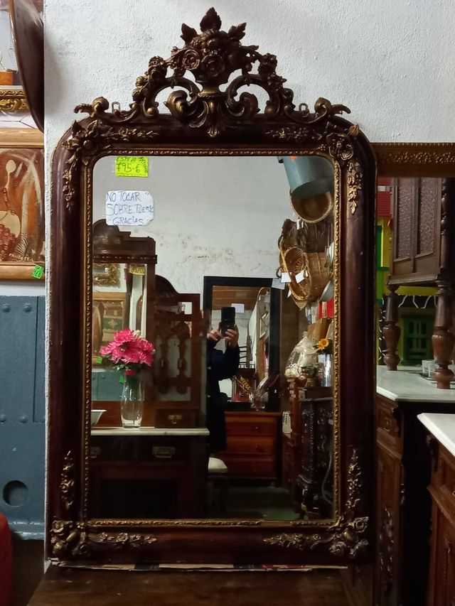 Espejo antiguo
