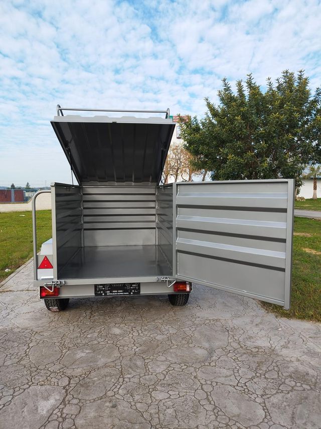 BASCULANTE HIDRÁULICO TODOTERRENO CON TAPADERA