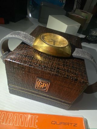 Reloj Girard-Perregaux Quartz CAJA Y DOCUMENTACION