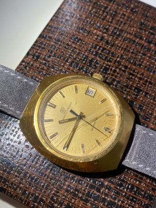 Reloj Girard-Perregaux Quartz CAJA Y DOCUMENTACION