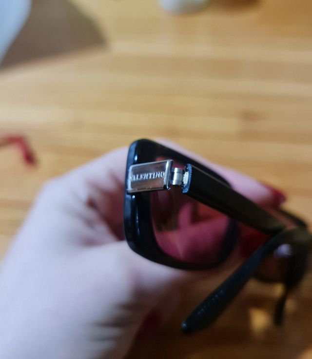 Occhiali da sole valentino
