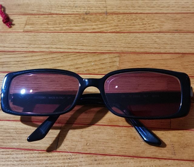 Occhiali da sole valentino