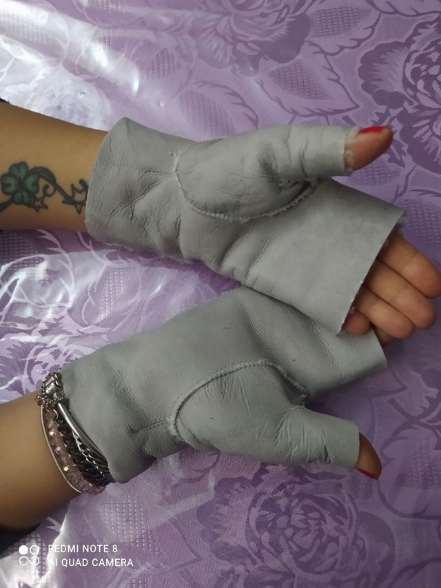 Guanto senza dita in agnello merinos