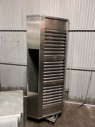 Campana central de extraccion profesional