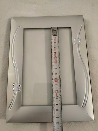 MARCO DE FOTOS PLATEADO.