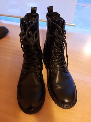 Botines cordones