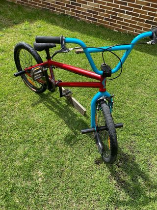 Bicicleta BMX. Scott Volt X30
