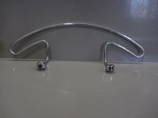 PERCHA  DE COCHE EN REPOSACABEZAS + CORBATERO