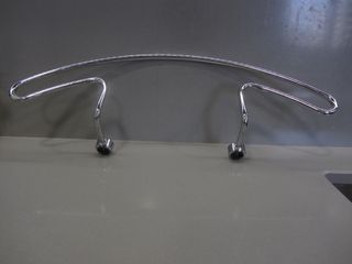PERCHA  DE COCHE EN REPOSACABEZAS + CORBATERO