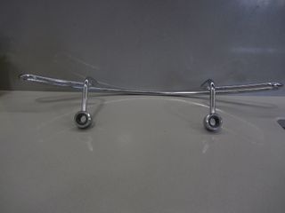 PERCHA  DE COCHE EN REPOSACABEZAS + CORBATERO