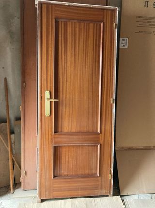 puerta de paso con bastidor