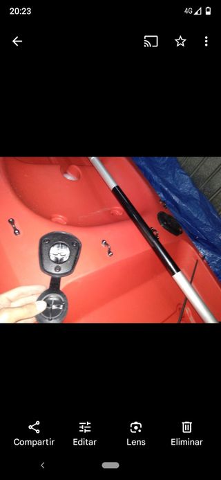 Vendo kajak seminuevo +funda+pala+chaleco+carrito
