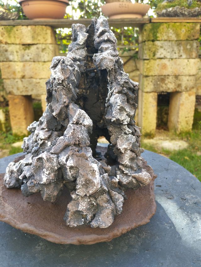 Strutture per bonsai ishizuki