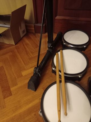 Batería electrónica ALESIS DM5