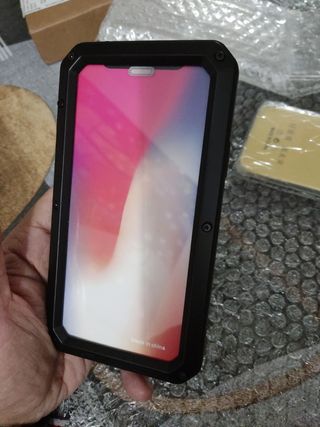 Funda metálica iPhone xs