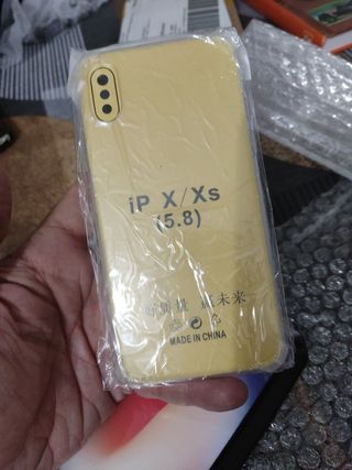 Funda metálica iPhone xs