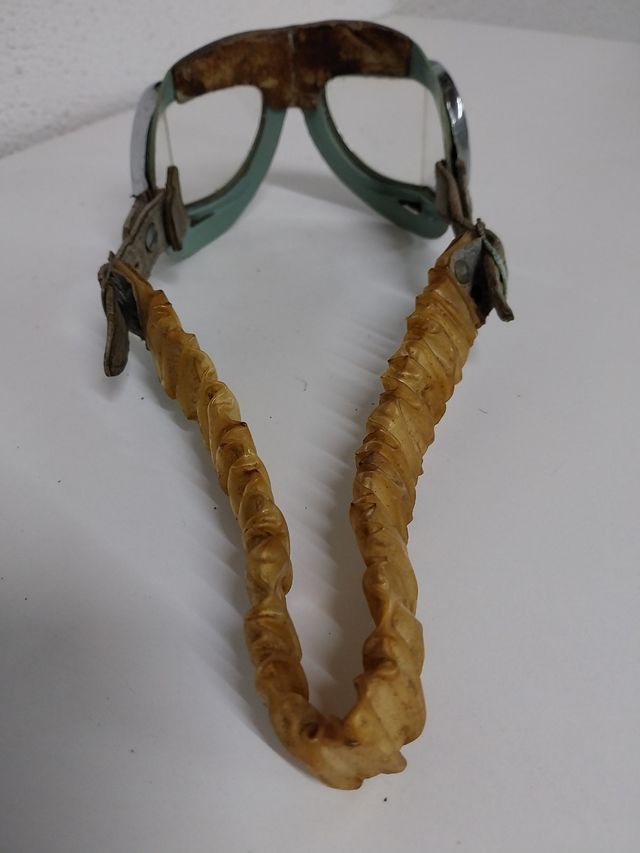 Óculos de Motoqueiro Antigo