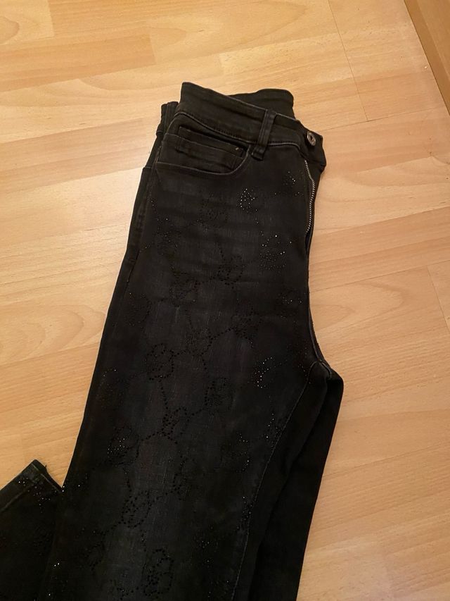 vaquero negro con brillo