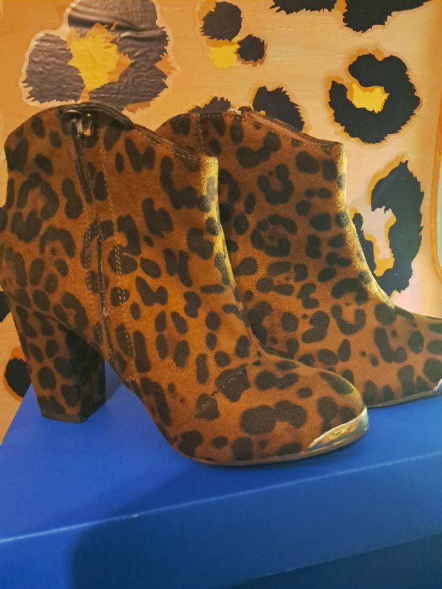 Botines leopardo 37