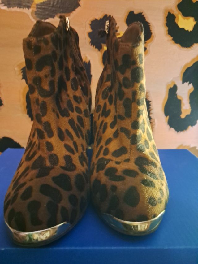 Botines leopardo 37