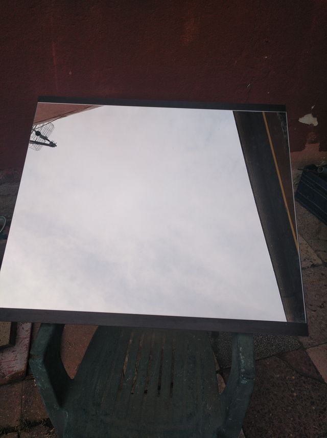 ESPEJO DE BAÑO EN MARCO MADERA