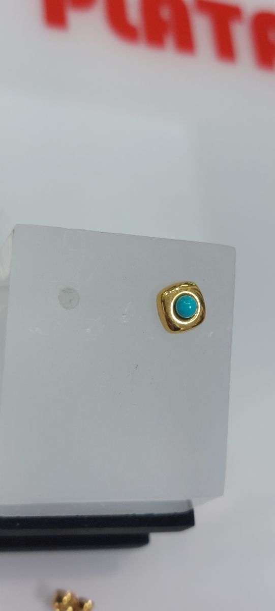 Pendiente oro 18k. Turquesa