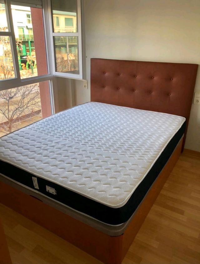 Liquidación de canapés,colchones,sofás chislong