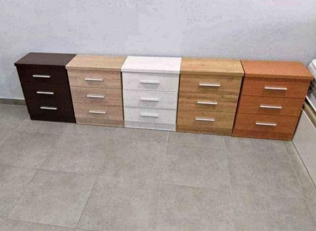 Liquidación de canapés,colchones,sofás chislong