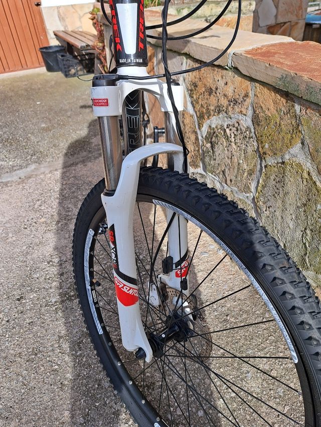 Bicicleta mtb trek