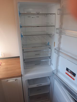 Nevera WHIRlPOOL W7 931AW (no frost 202.7cm 368L)